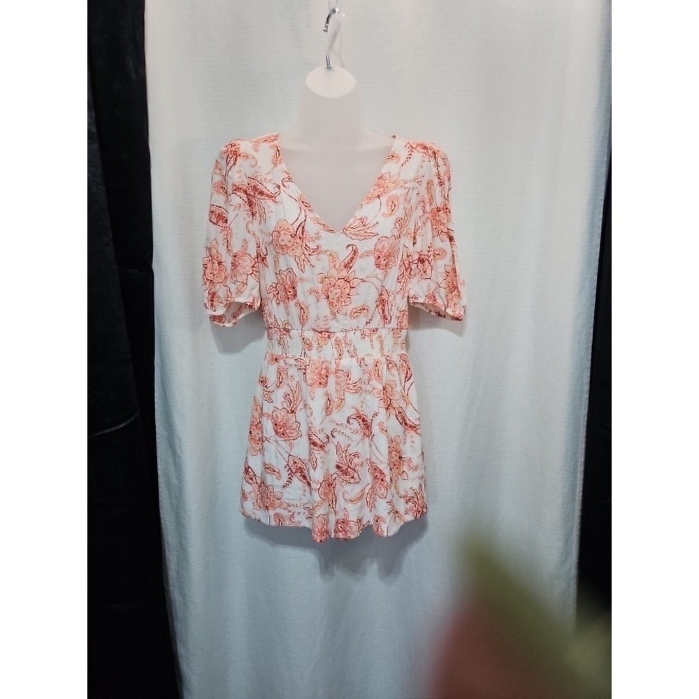 EXPRESS White Paisley Print V Neck Puff Sleeve Smocked Waist Romper Size S